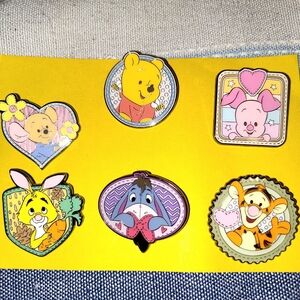 Winnie the Pooh Character Pin Set